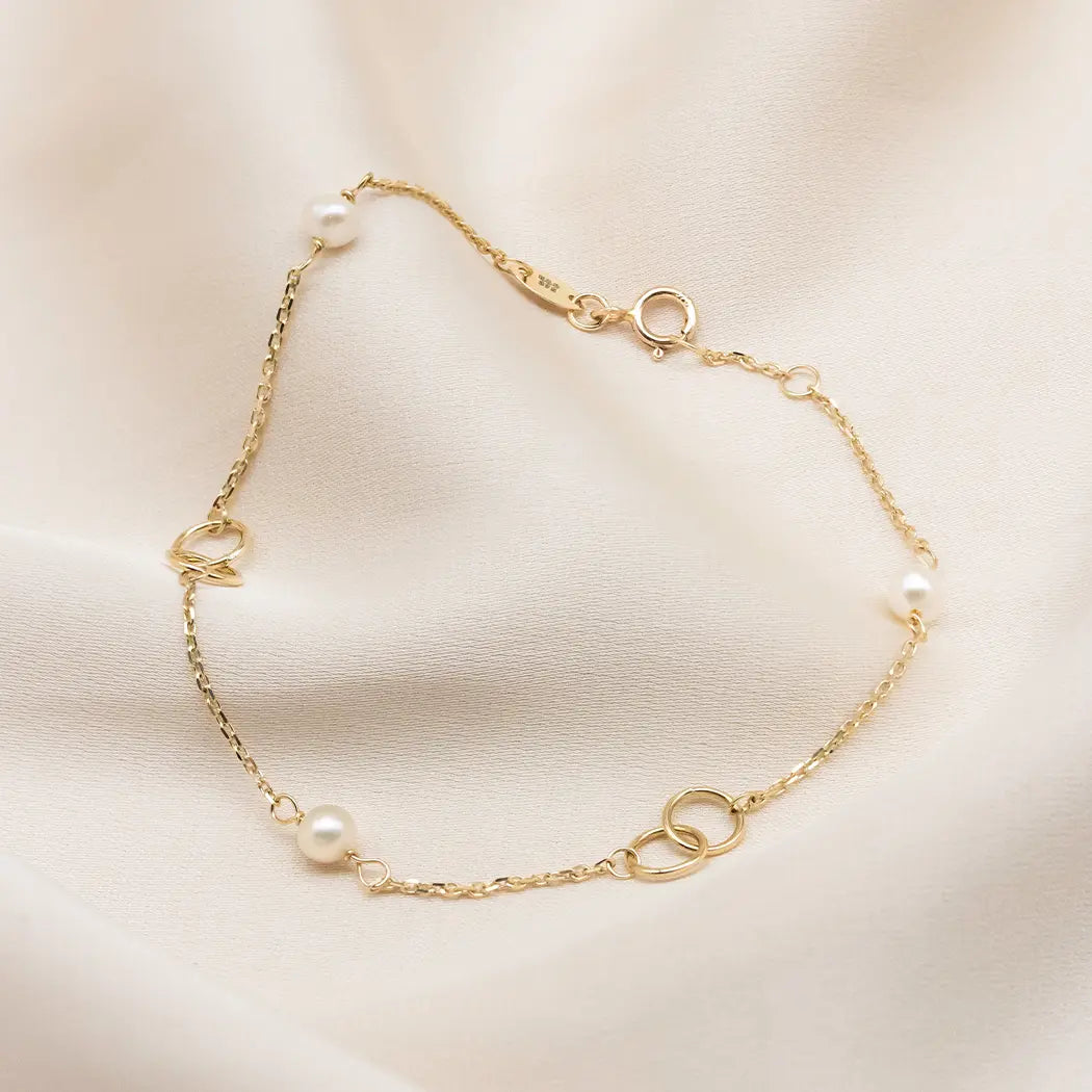 9ct Solid Gold Pearl and Link Bracelet