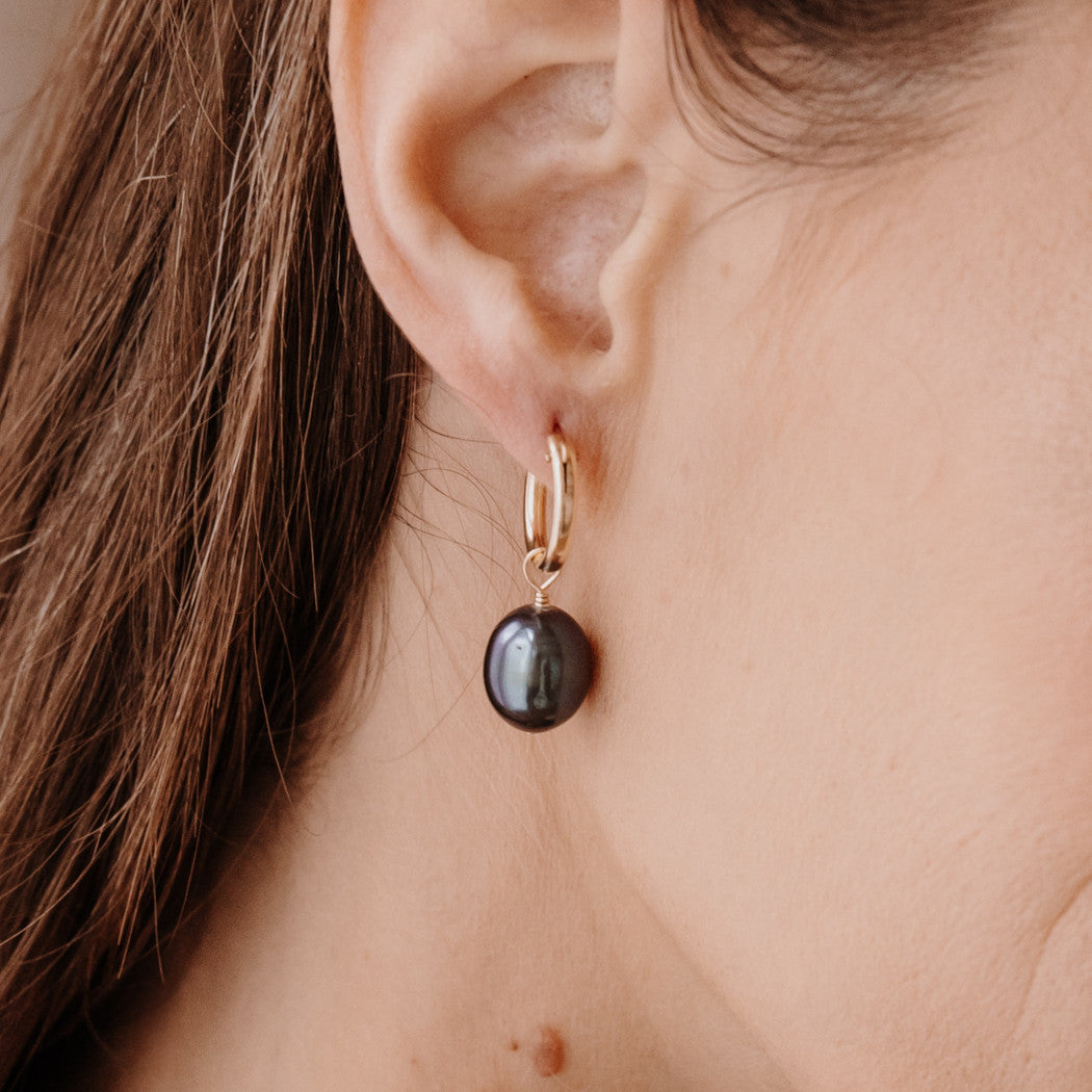 Large Black Pearl Drop Hoop Earring - Sia