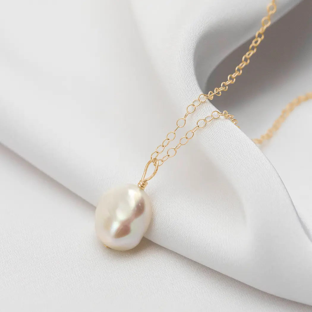 Single Keshi Pearl Drop Necklace