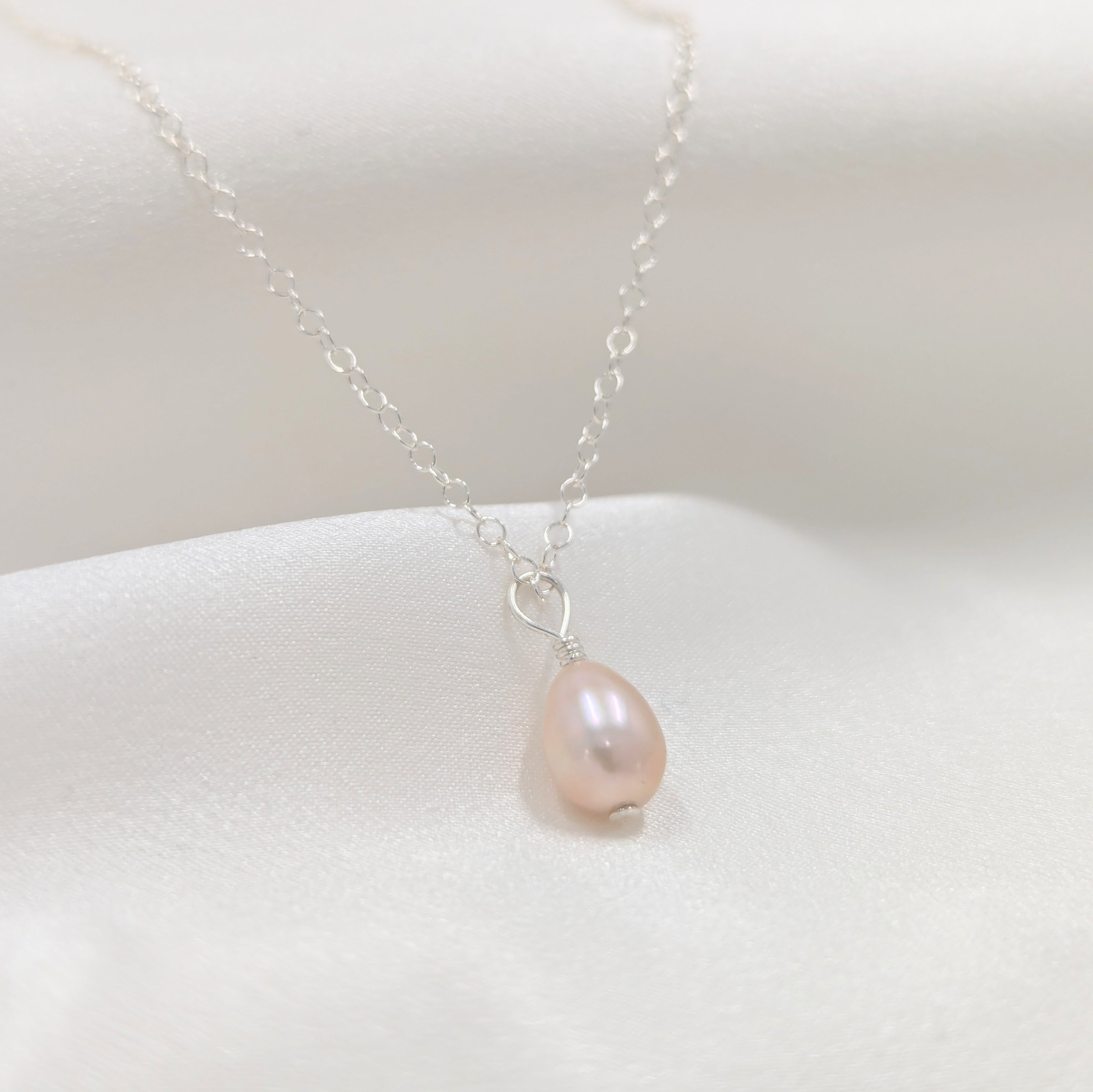 Mini Pink Pearl Necklace - Florence