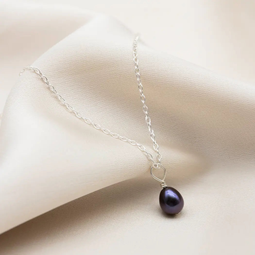 Mini Black Pearl Necklace - Florence