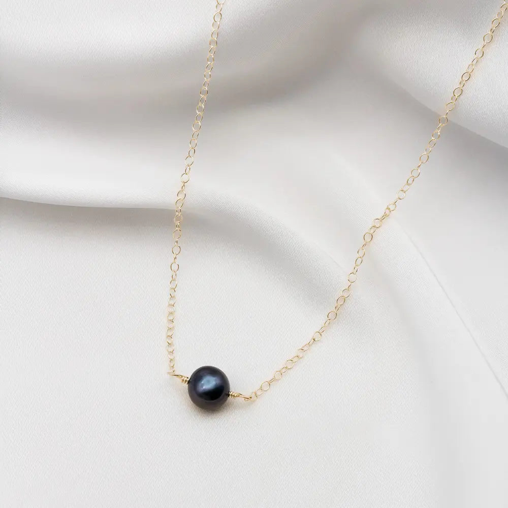 Amari Single Round Black Pearl Necklace