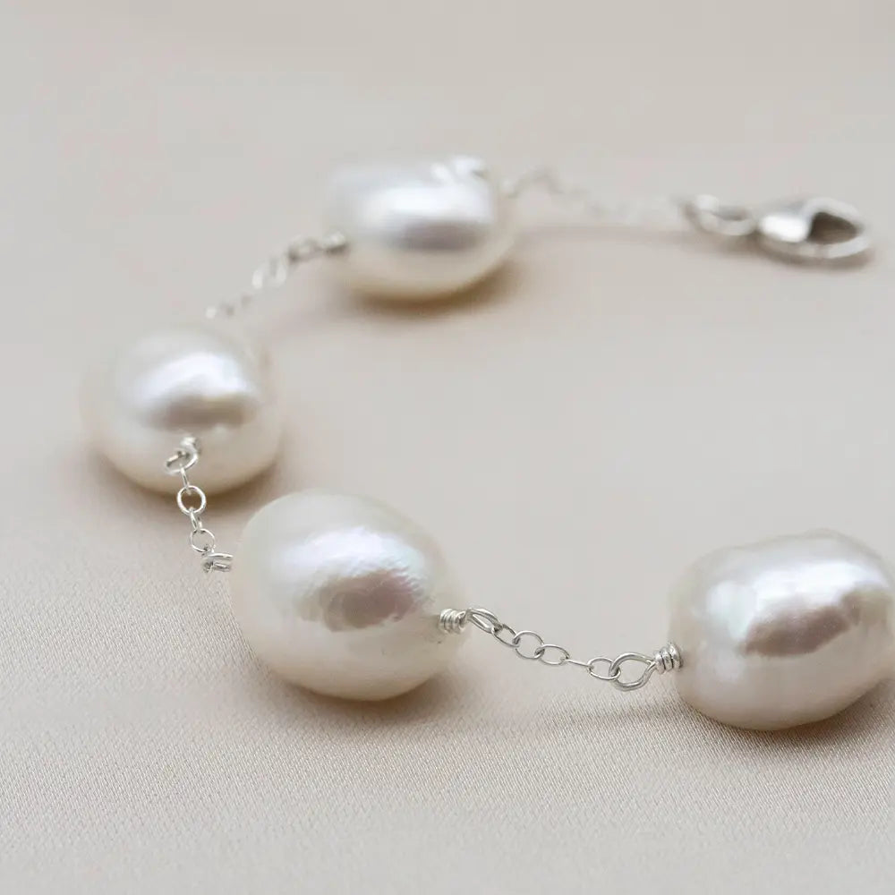 Savannah Baroque Pearl Chain Bracelet